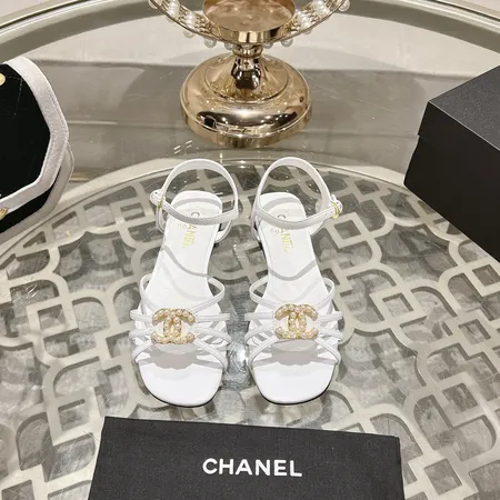 シャネル サンダル