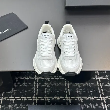シャネル スニーカー