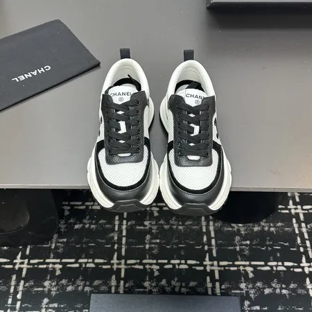 シャネル スニーカー