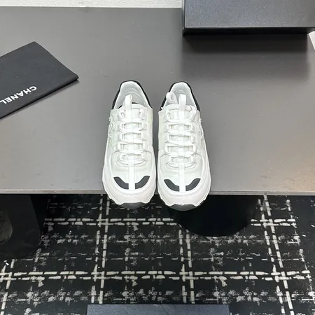 シャネル スニーカー