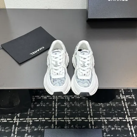 シャネル スニーカー