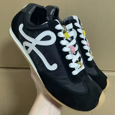 ロエベ カジュアルシューズ