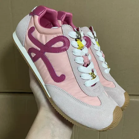 ロエベ カジュアルシューズ