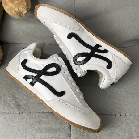 ロエベ カジュアルシューズ