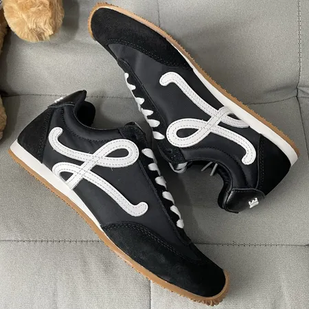 ロエベ カジュアルシューズ