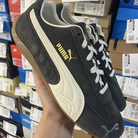 プーマ カジュアルシューズ