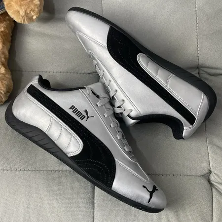 プーマ カジュアルシューズ