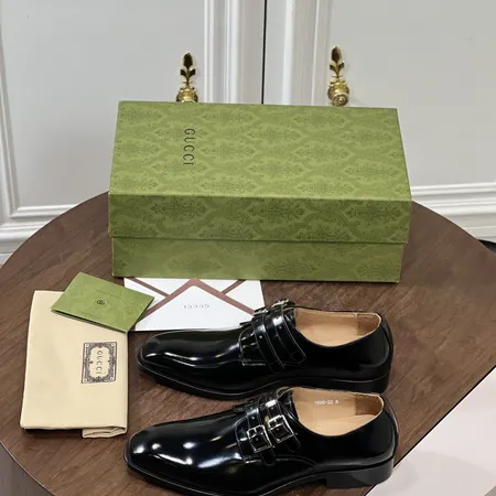 グッチ ビジネスシューズ