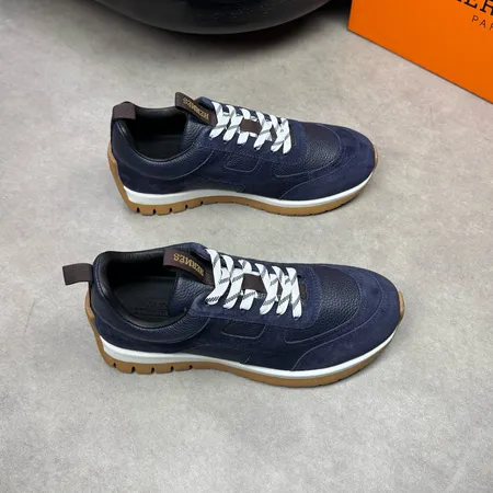 エルメス スニーカー