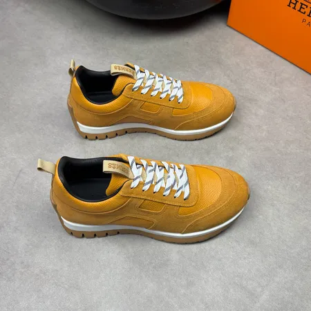 エルメス スニーカー