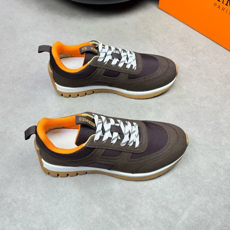 エルメス スニーカー