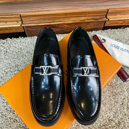 ルイヴィトン ビジネスシューズ