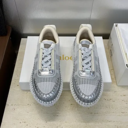 クロエ スニーカー