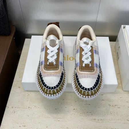 クロエ スニーカー