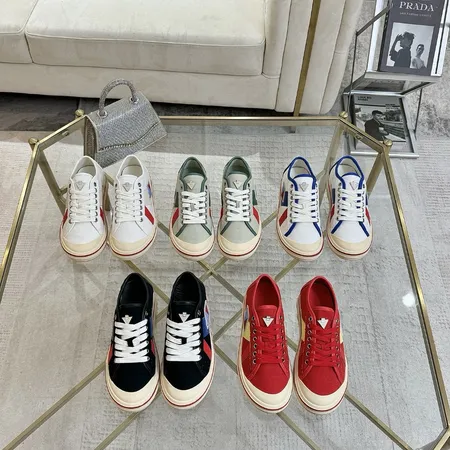 ボッテガ ヴェネタ カジュアルシューズ