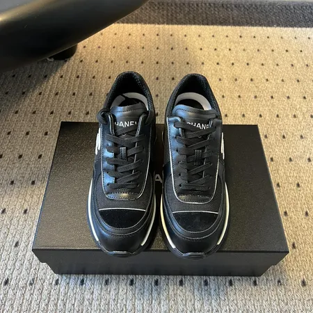 シャネル スニーカー