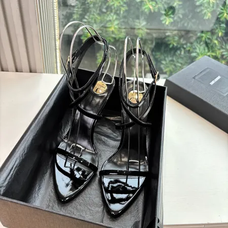 イブサンローラン サンダル