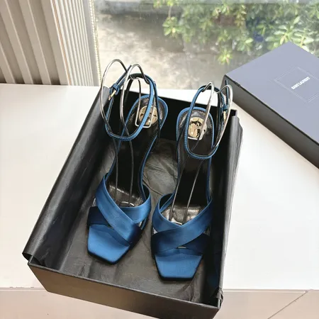 イブサンローラン サンダル