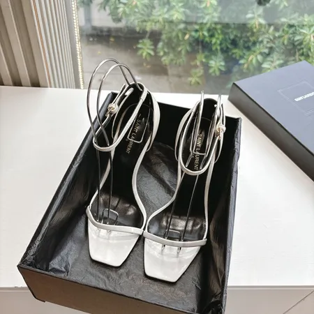 イブサンローラン サンダル