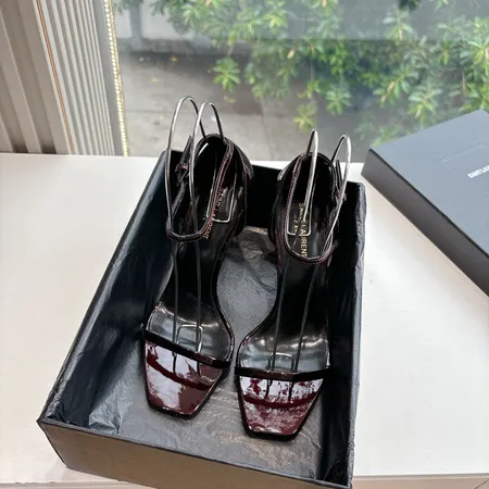 イブサンローラン サンダル