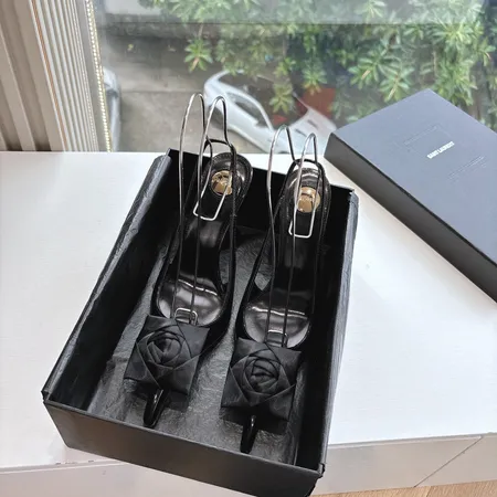 イブサンローラン サンダル