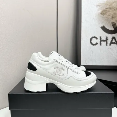 シャネル スニーカー