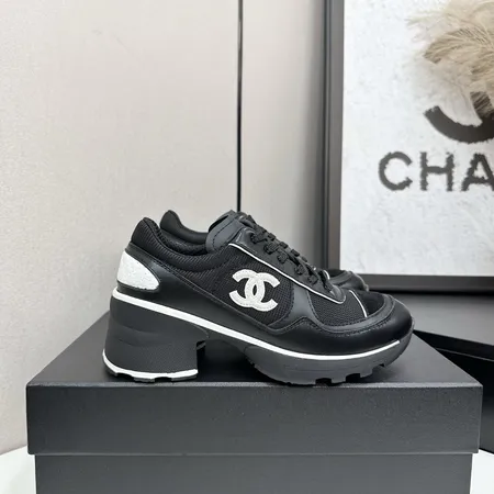 シャネル スニーカー