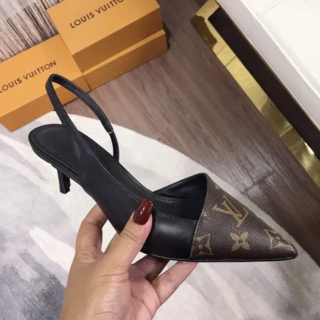 ルイヴィトン サンダル