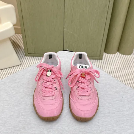 ミュウミュウ カジュアルシューズ