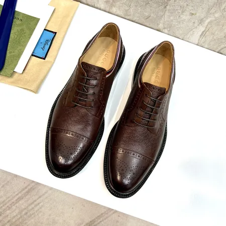 グッチ ビジネスシューズ