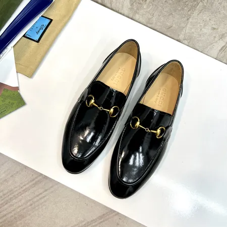 グッチ ビジネスシューズ