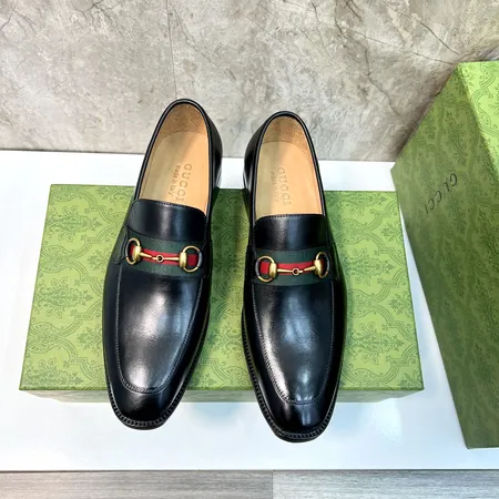 グッチ ビジネスシューズ