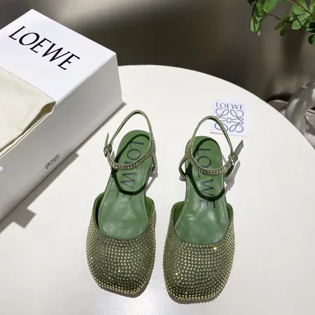 ロエベ サンダル