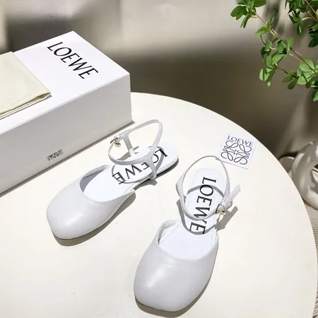 ロエベ サンダル