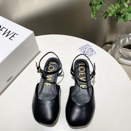 ロエベ サンダル