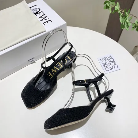 ロエベ サンダル