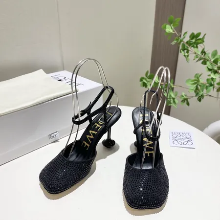 ロエベ サンダル