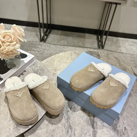 プラダ スリッパ