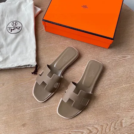 エルメス スリッパ