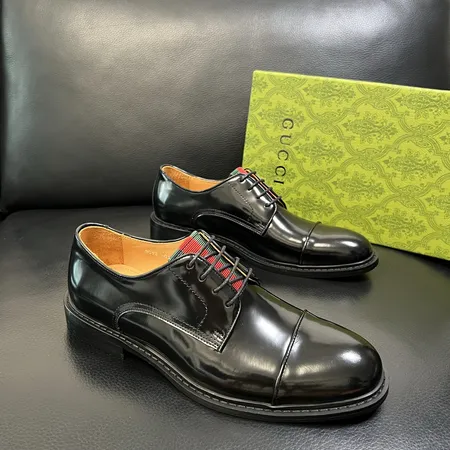 グッチ ビジネスシューズ