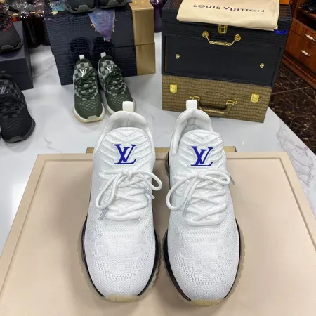 ルイヴィトン スニーカー