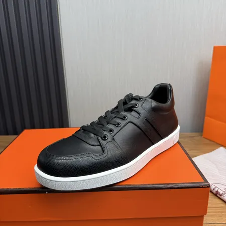 エルメス カジュアルシューズ