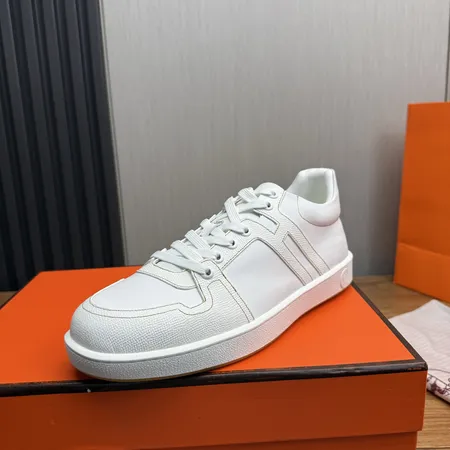 エルメス カジュアルシューズ