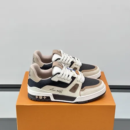 ルイヴィトン カジュアルシューズ