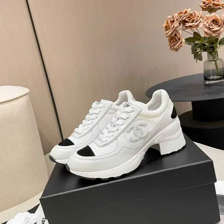 シャネル スニーカー