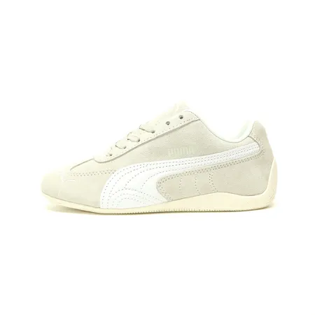 プーマ スニーカー