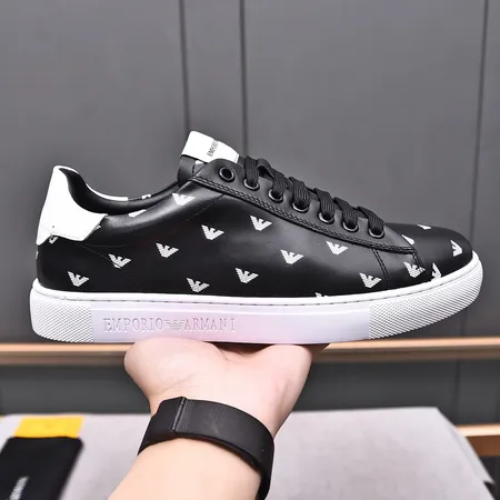 アルマーニ カジュアルシューズ