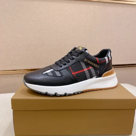 バーバリー ス スニーカー