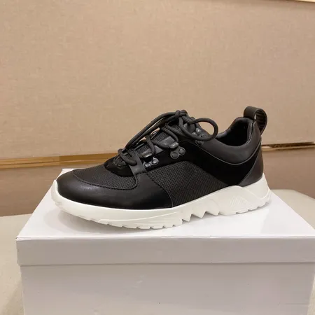 アルマーニ スニーカー