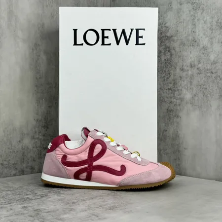 ロエベ カジュアルシューズ